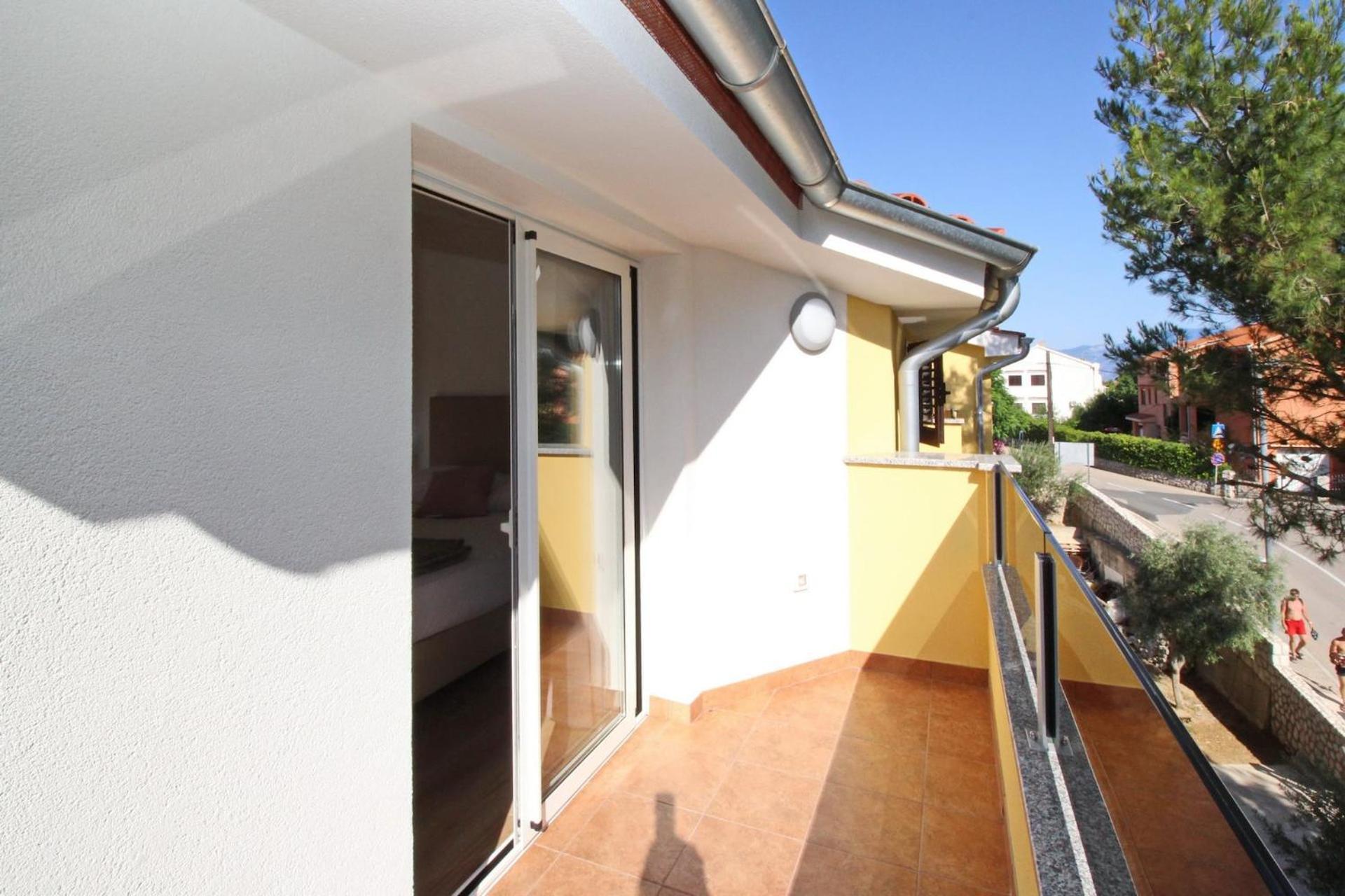 Sunshine Residence Baska 2 Exterior photo